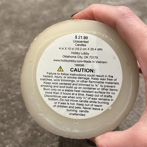 Never used hobby lobby 1 Corinthians 13 candle - Picture 4 of 4